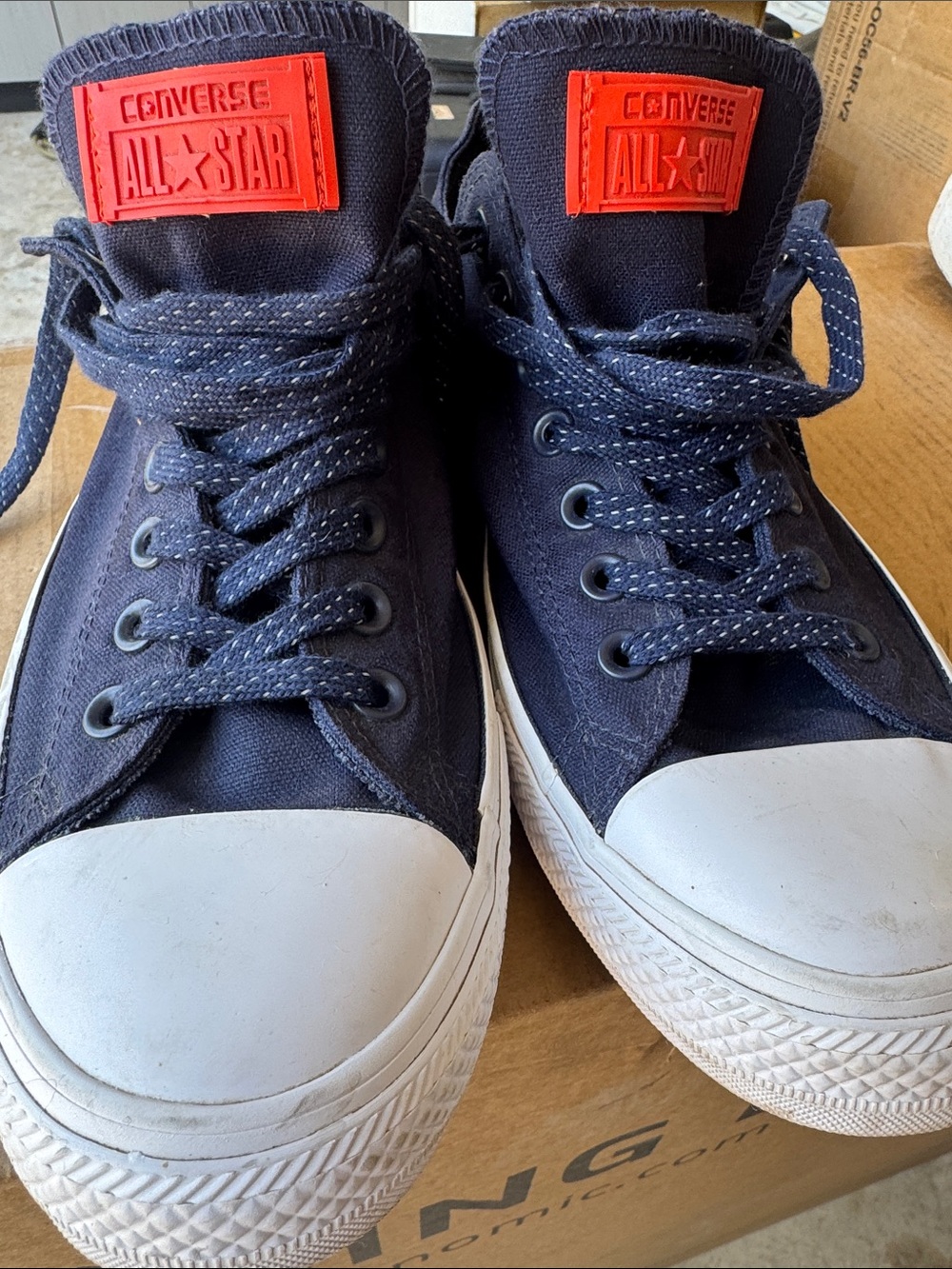 Converse All-Star Chuck’s navy blue men’s size 10 women’s size 12